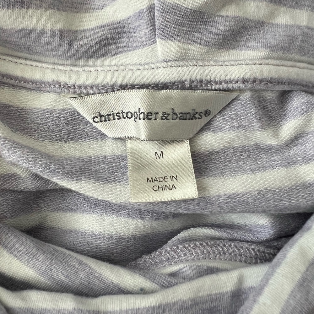 Christopher & Banks Women’s Cowl Neck in Light Purple- Size Medium - Picture 4 of 5